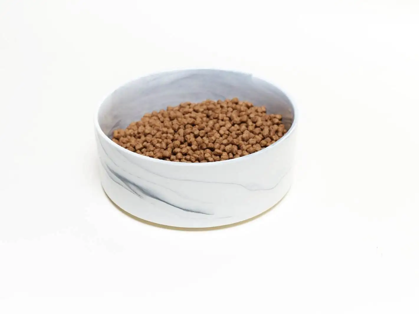 Customized Modern Style Designer Porcelain Pet Bowl Raised Luxury Ceramic Pet Cat Dog Bowl With Stand Wooden Frame