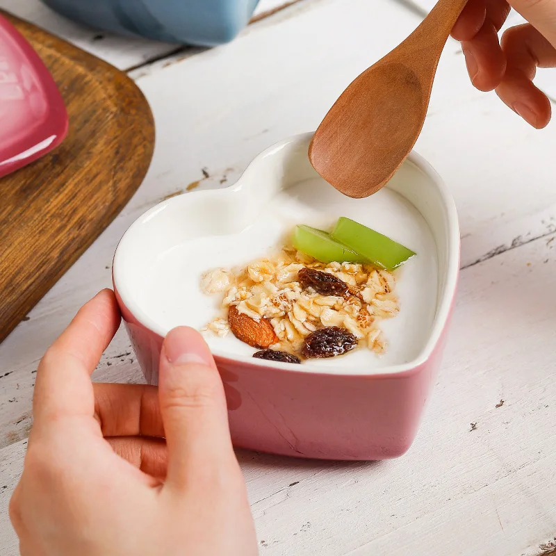 Hot sale ceramic ramekins with handle oven pan dish bakeware utensils