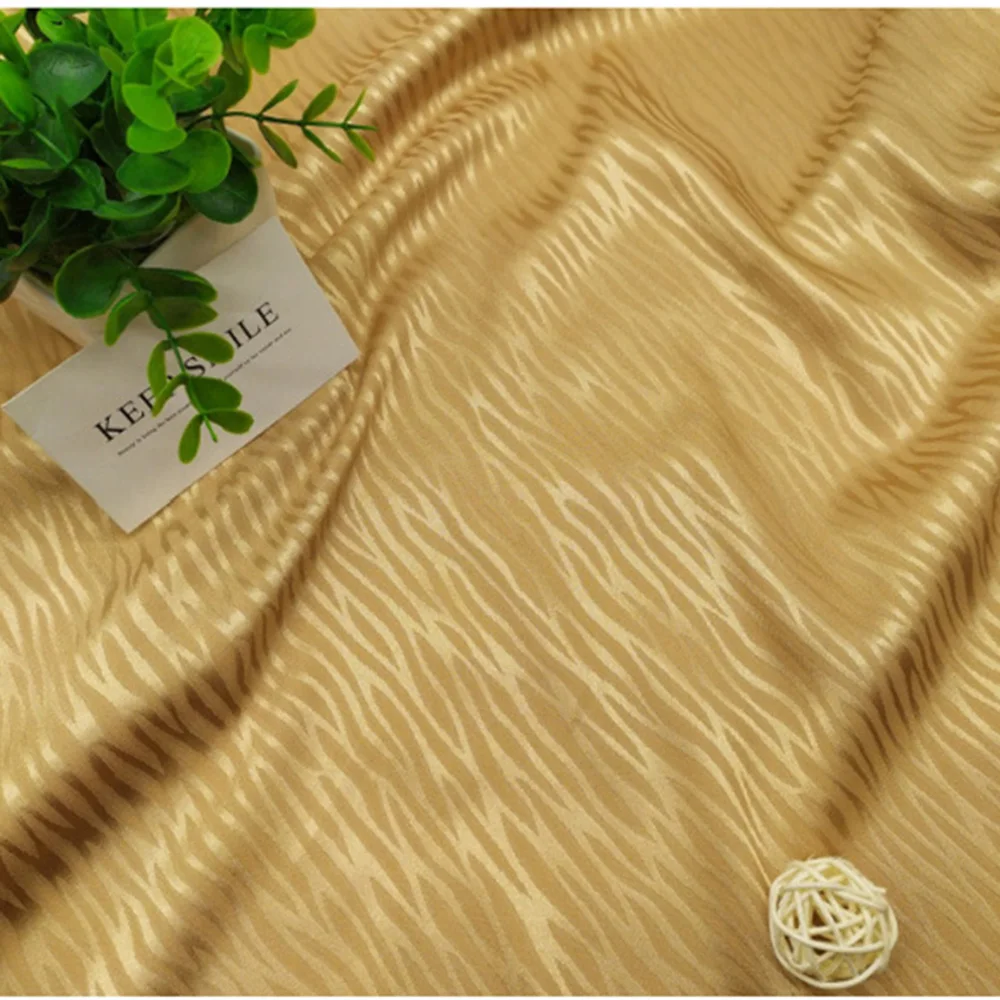 Zebra Patterned Polyester Satin Jacquard Fabric Manufacturers Directly Imitation Silk Fabrics Jacquard Stof For Pajamas Dresses