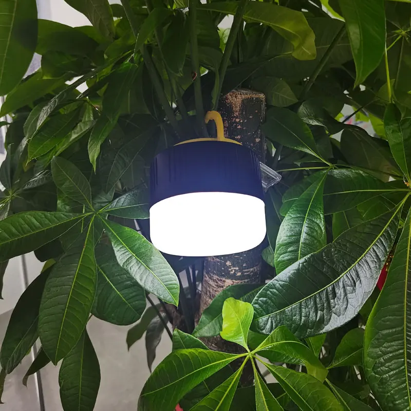 Solar Charging Ball Bulb Camping Lamp with Hook, Mobile Portable Outdoor Emergency Lamp for Night Market