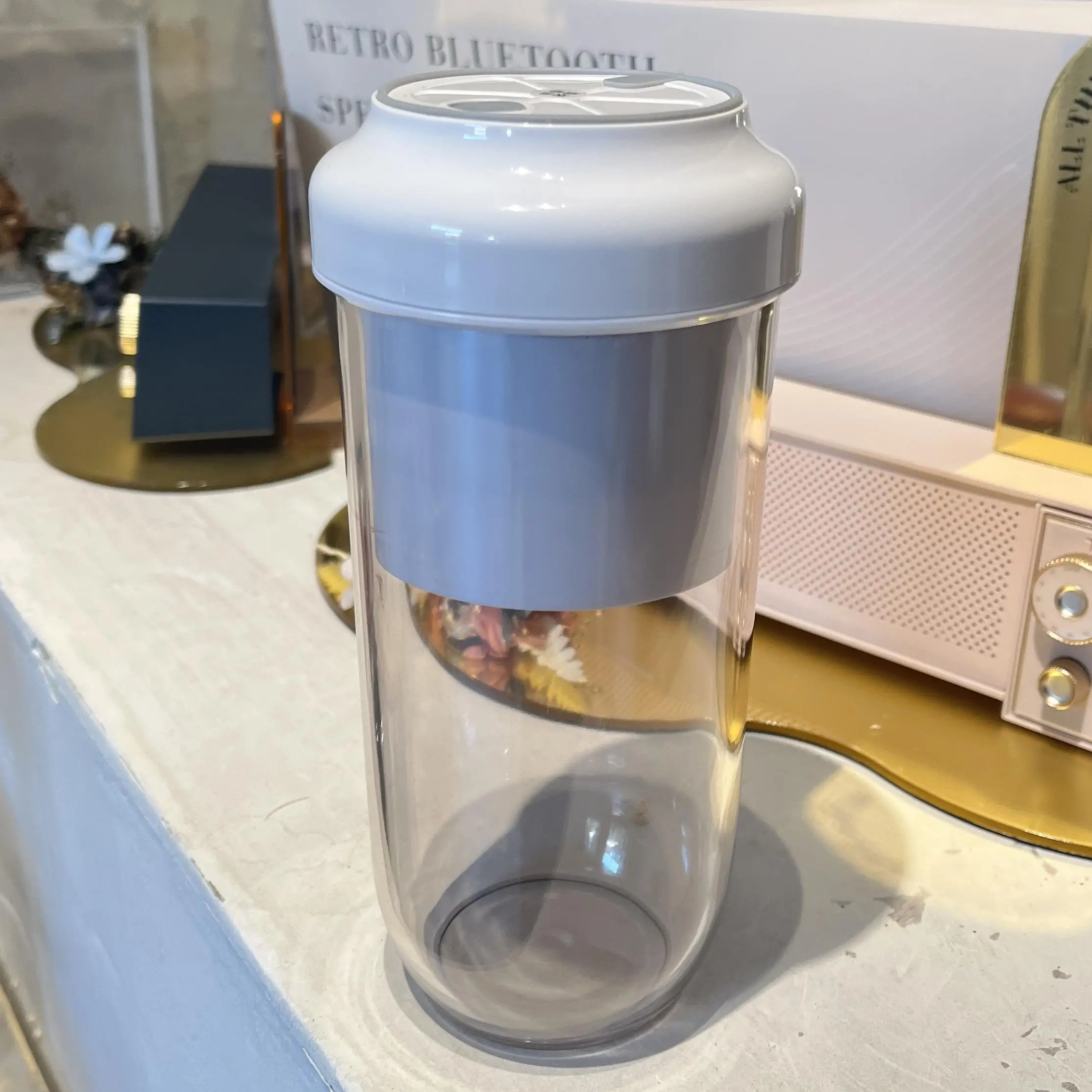 Wholesale Fully water-proof support battery safety rechargeable blender mini USB blender portable blender cup