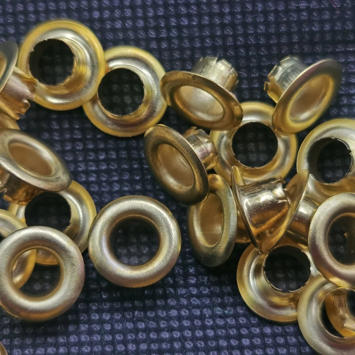 6 mm metal oval eyelets for Curtain Eyelets Grommet Clothing Black Clip Ring Shoes Metal Eyelets Wholesale