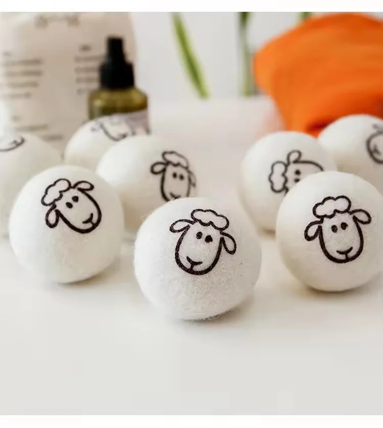 Customized Shape And Size Pom Felt Balls Accessories Cloth Washing Detergent Pods
