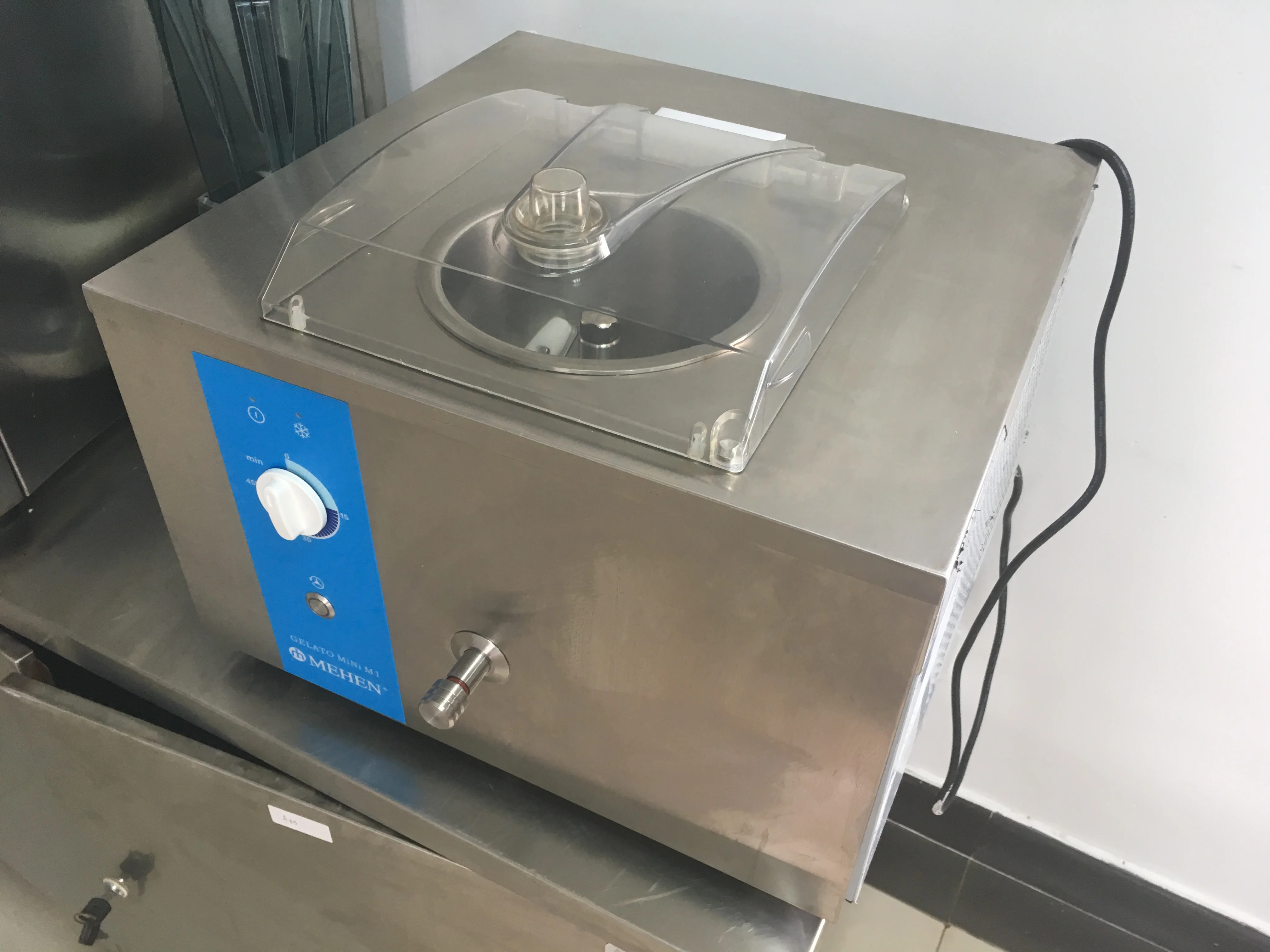 {MEHEN M1}mini counter top ice cream freezer for commercial use
