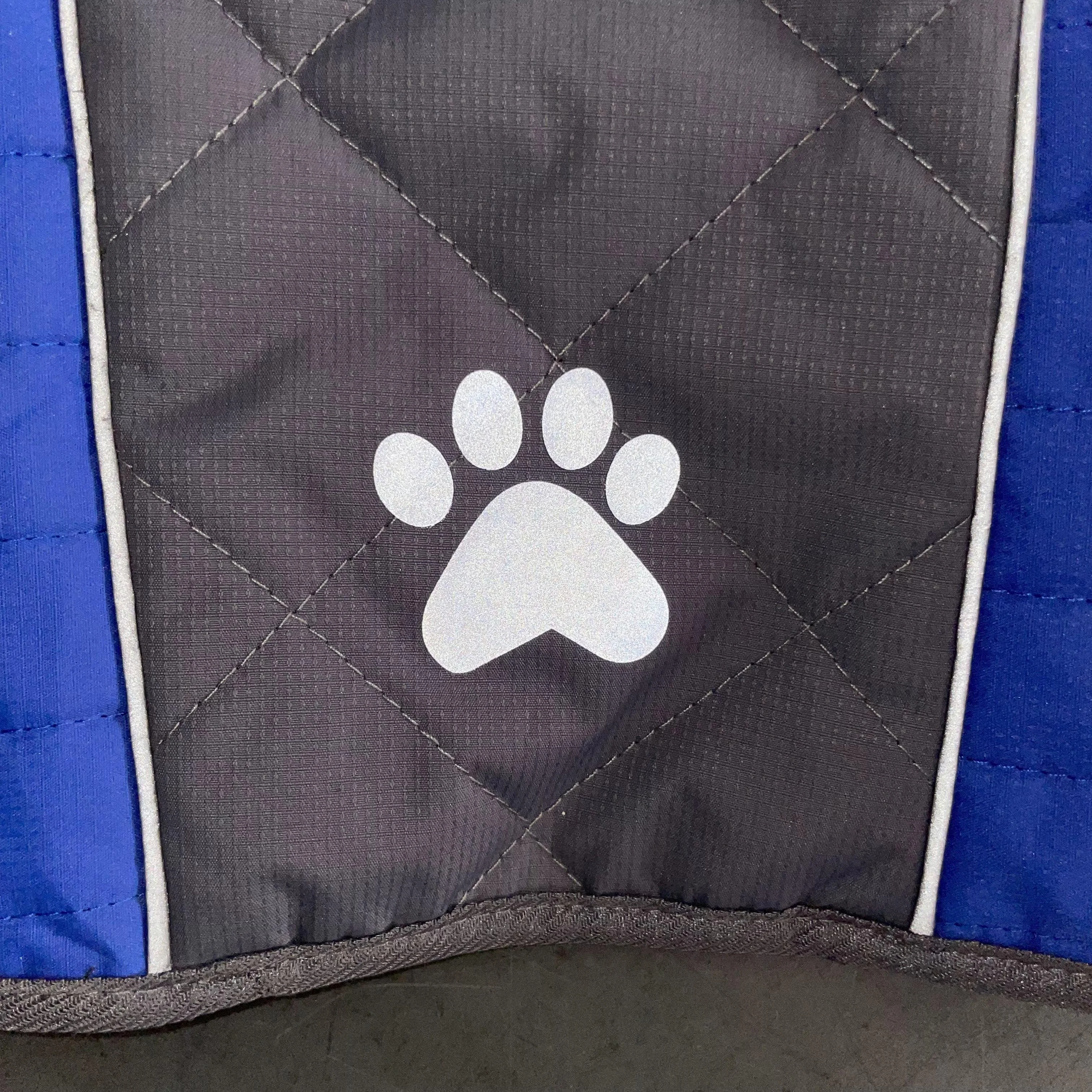 Hot New Outdoor Waterproof Windproof Pet Jacket Warm Reflective Dog Coat Comfortable Soft Everyday Dog Coat