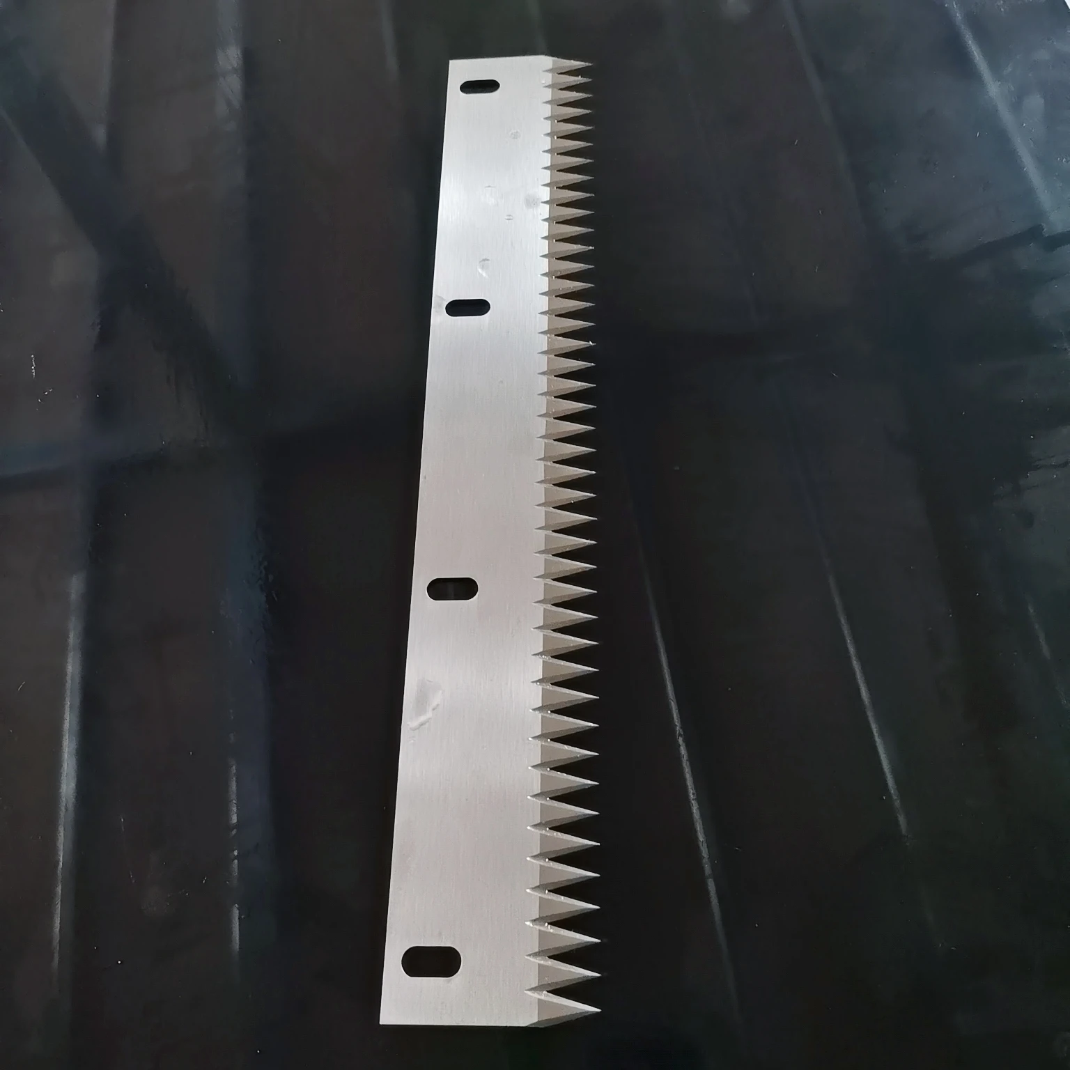 Customized Dimension T-shape Sealing Machine Tooth Blade For Food Packaging Machine