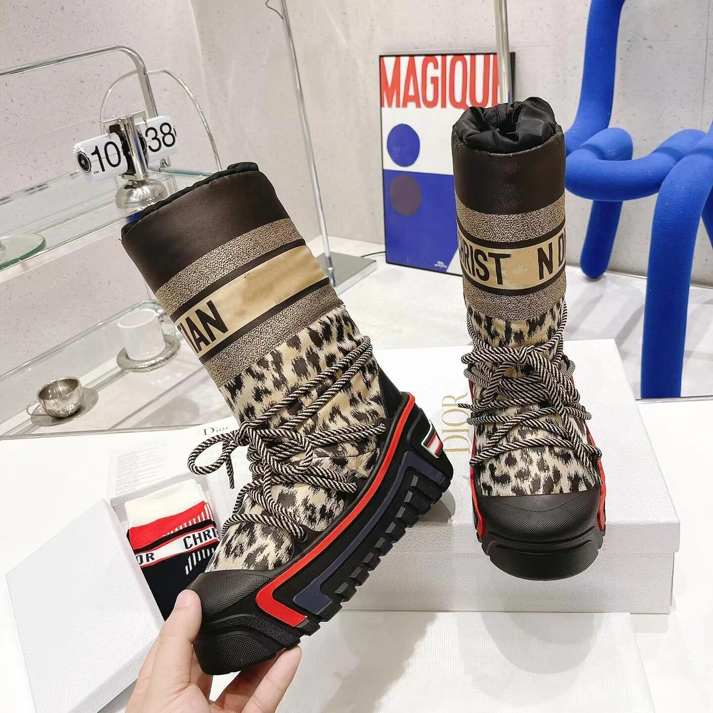 Новинка Осень-зима 2021 женские ботинки на толстой подошве и бархатной подкладке женские короткие ботинки