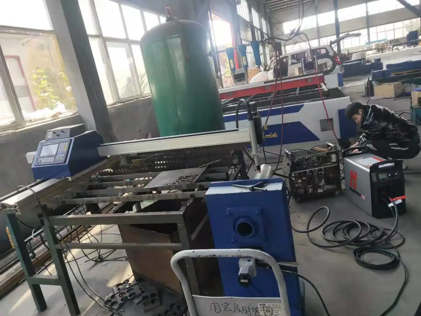 Известный бренд 3 оси cnc металлическая трубка для плазменной резки с ЧПУ