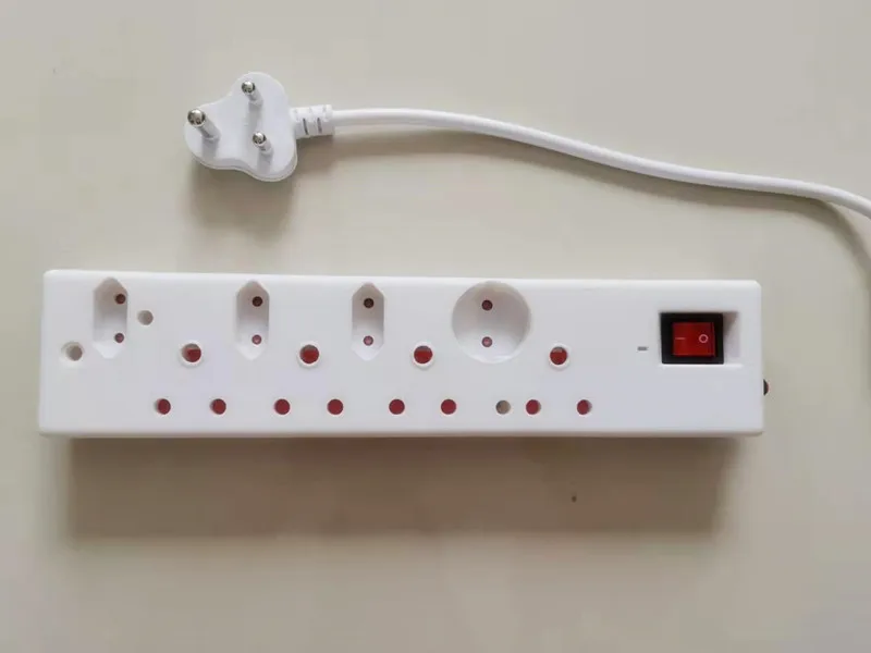 3 way outlets power strip for south africa and india with 2 usb and switch/3 outlet power strip with usb ports