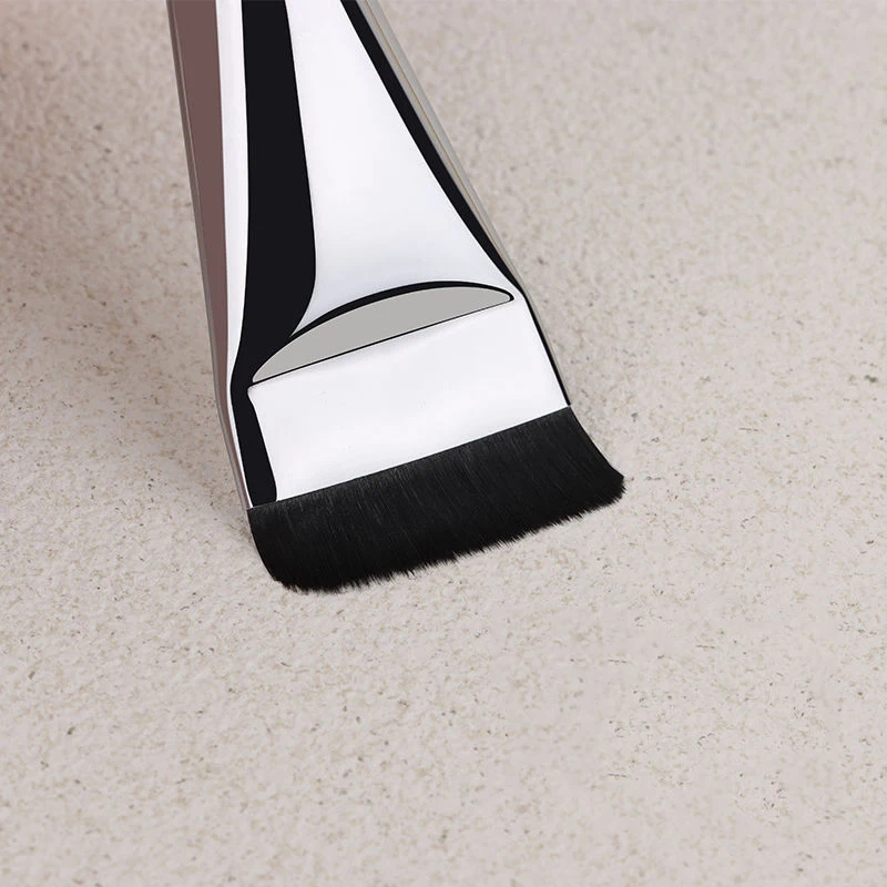 Liquid Foundation Brush New Wide Flat Ultra Thin Facial Mask Brush Copper Tube High Quality Flat Top Foundation Kabuki Brush