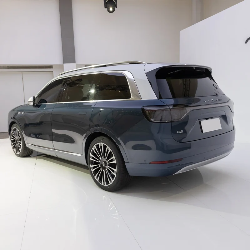 RTS HUA WEI Aito M9 Hybrid Ultra 52kWh Model AWD Electric Car For Sale In Russia