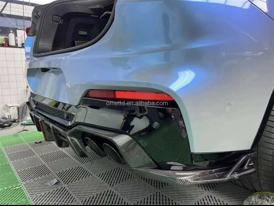 Factory Sales G01 G02 Carbon Fiber Rear Diffuser With Light For BMW X3M F97 X4M F98 Rear Bumper Lip Body kit 2019-2023