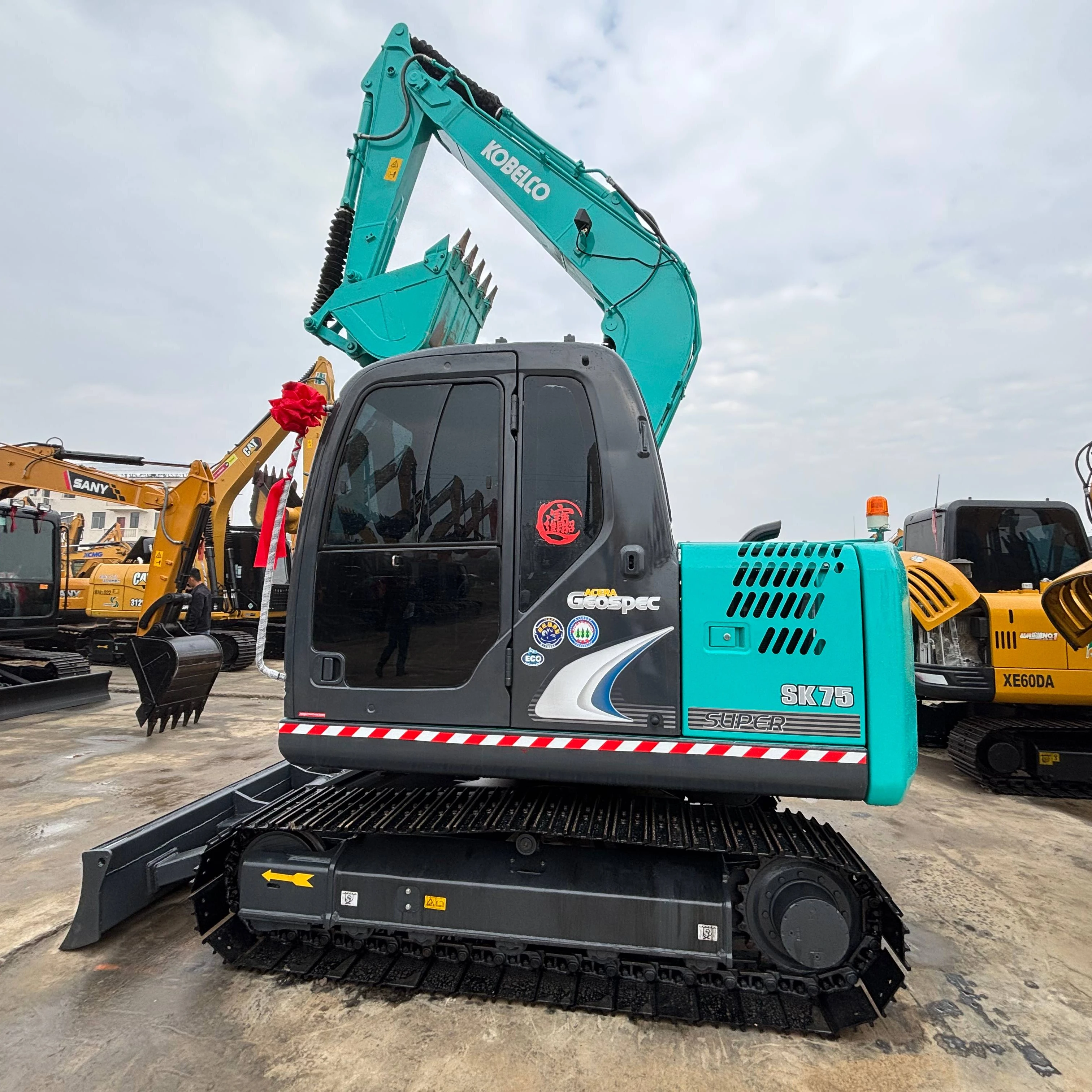 Good quality Kobelco 75 used excavator 7800KG second hand hydraulic crawler used excavator