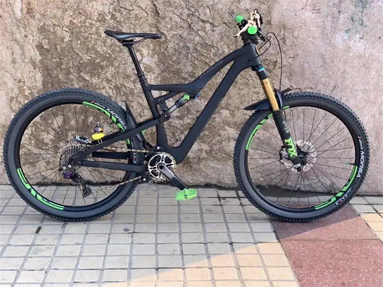 14855279891_2121102980