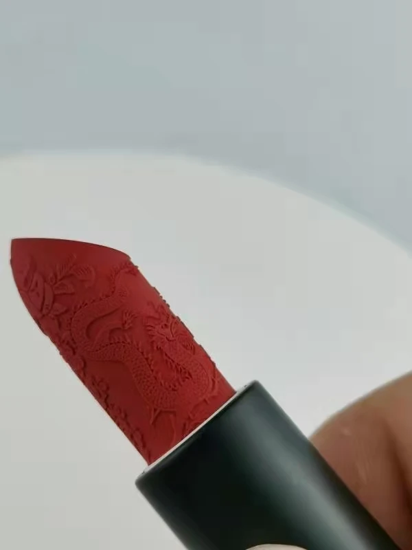 Low MOQ  Lipstick Custom Logo Rubber 12.1mm Silicone Mould Silicone Filling Mold