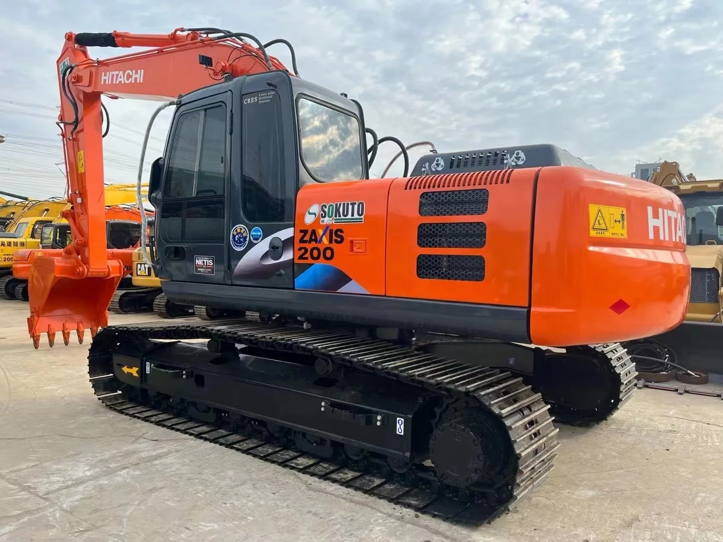 Sale General Hydraulic Digger ZAXIS200 Crawler Excavator for Garden Construction Machinery