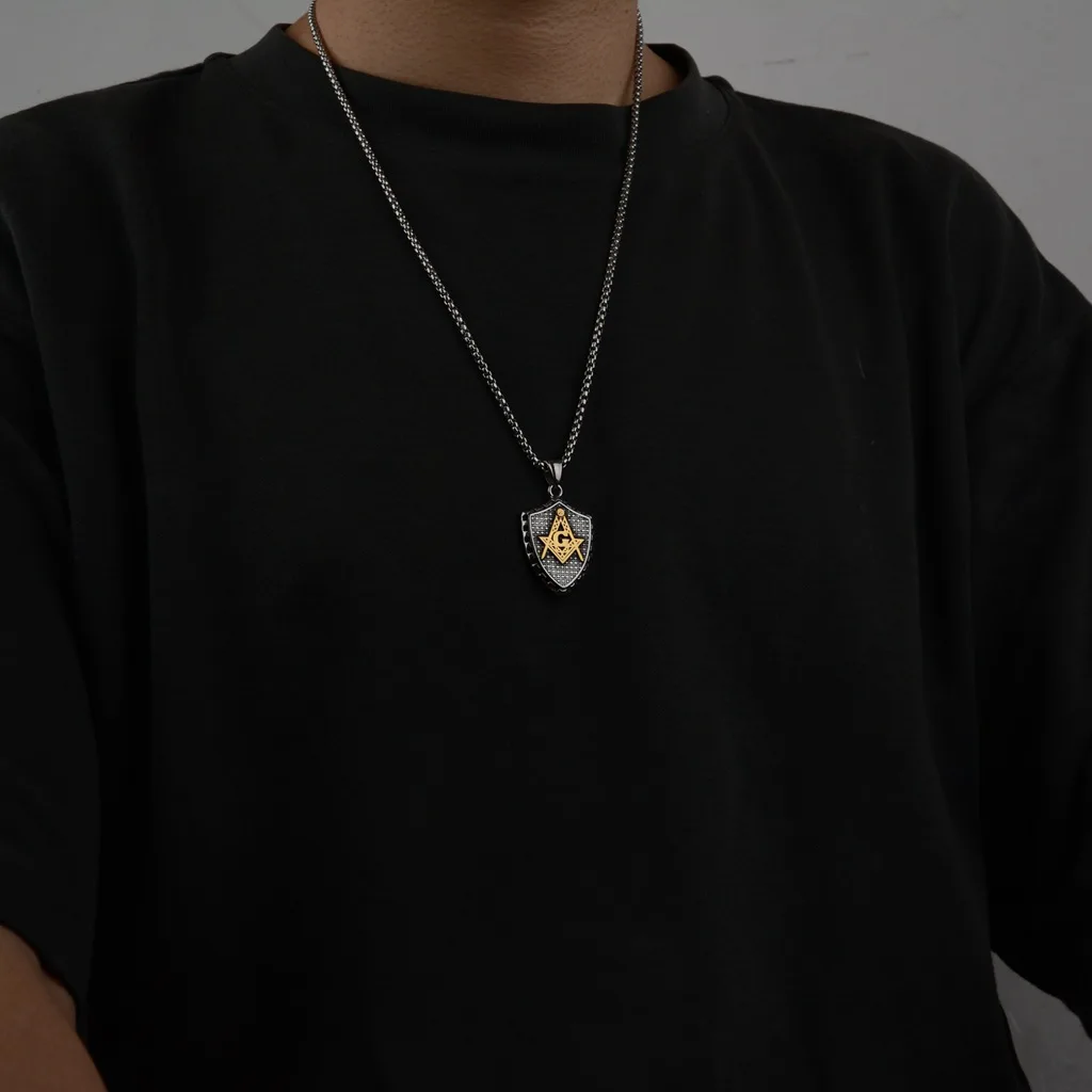 Stainless Steel Custom Jewelry Shield Two Tone AG Masonic Freemason Pendant Necklace for Men