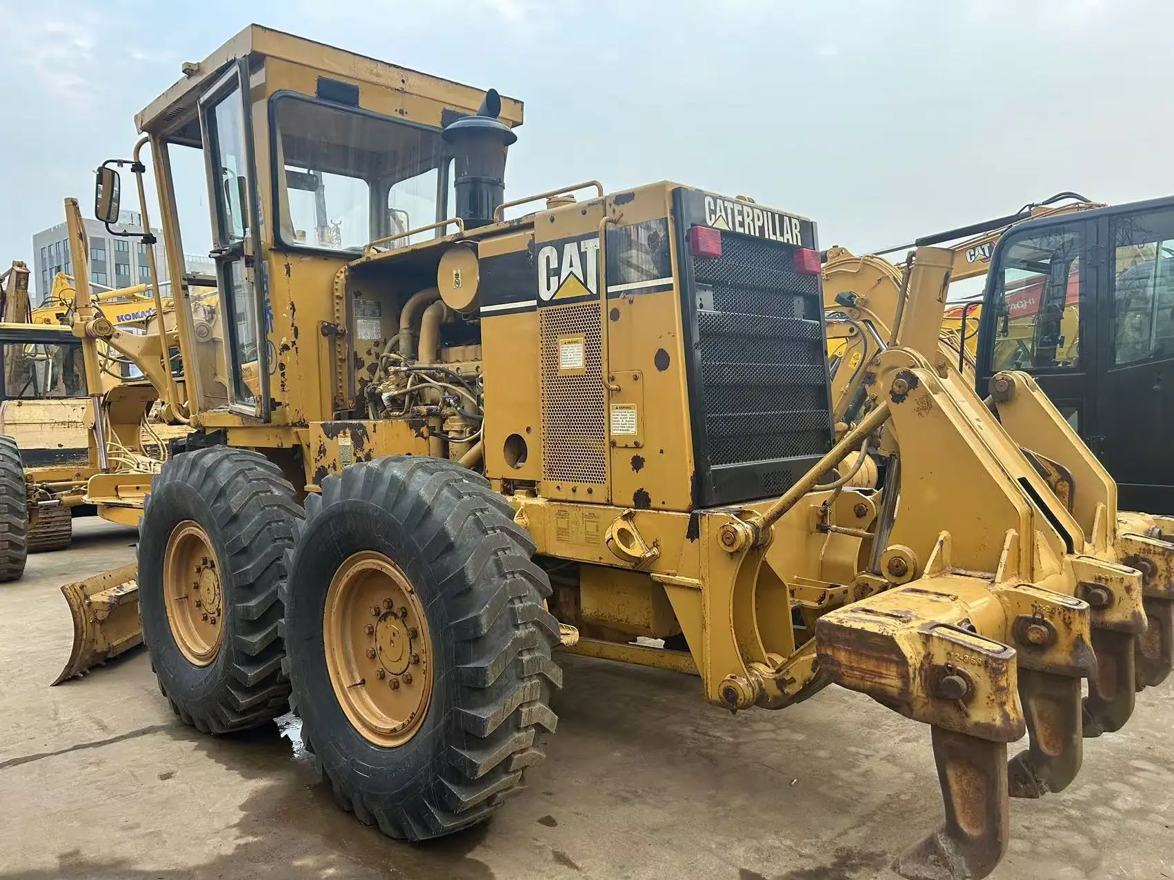 Good Condition Used machinery CAT 140H original Motor Grader Used 140h 140g 140k Caterpillar machine Motor Tractor Graders