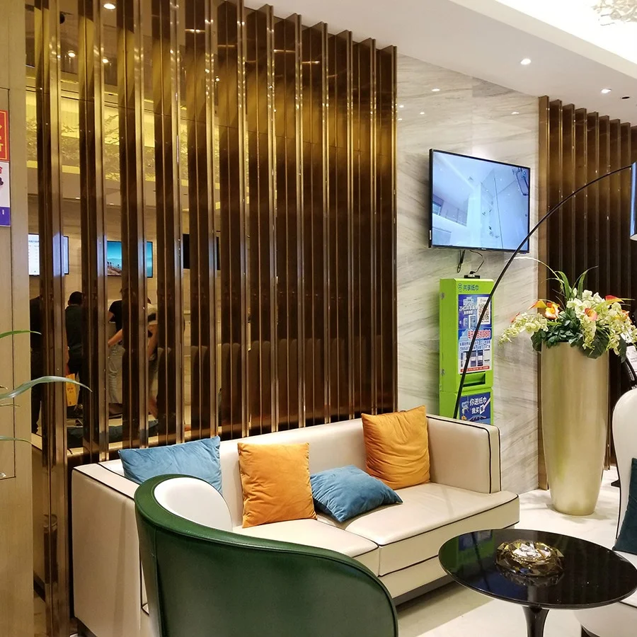 Keenhai Modern Interior Laser Cut Hotel Decorative Metal Screen For Living Room