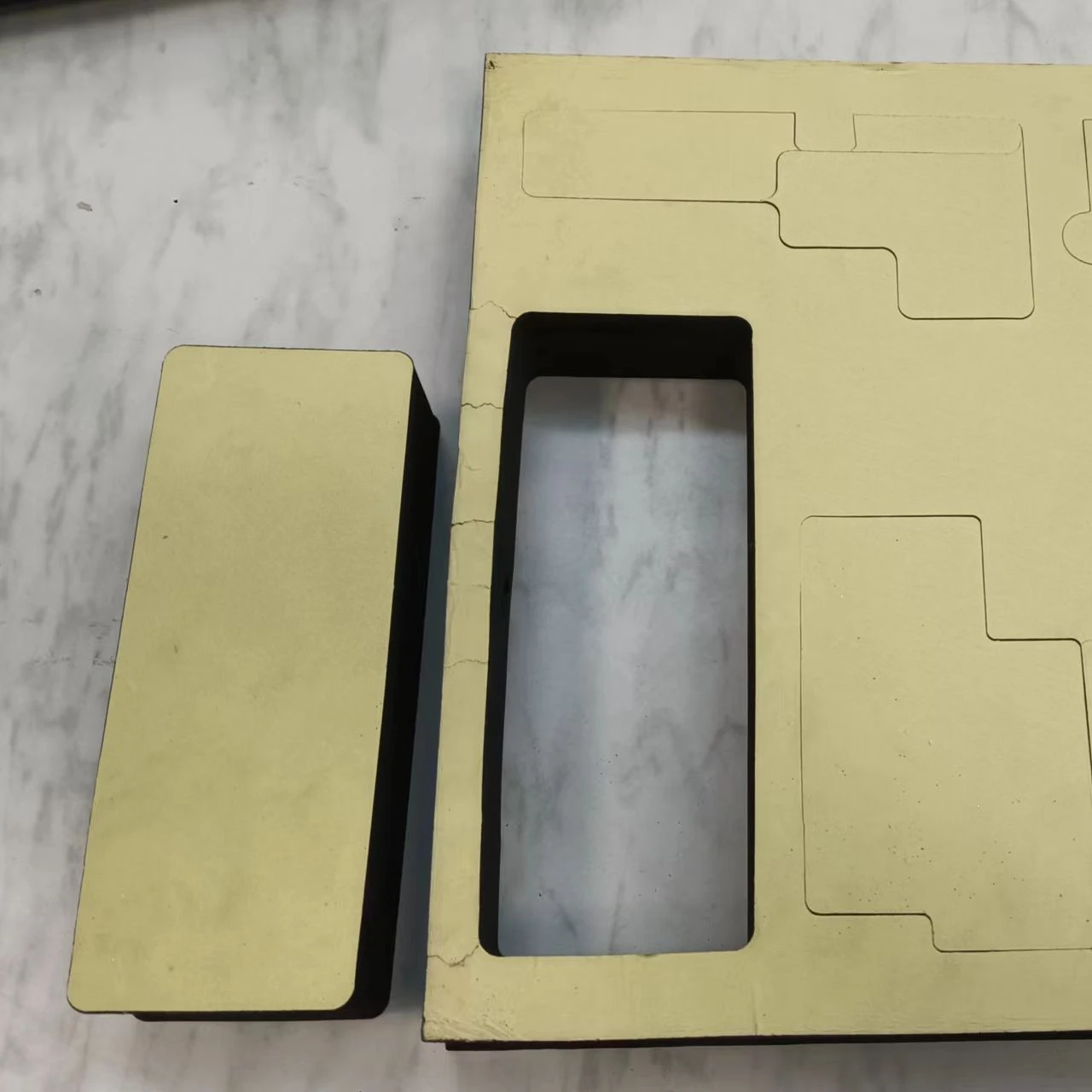 Custom shaped Foam experts die cut packaging material epe foam packaging EPE EVA Xpe foam