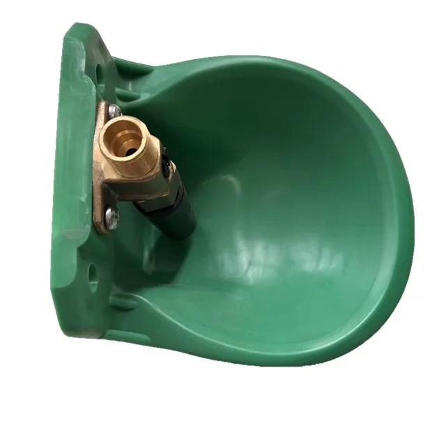 Manufacturers produce best-selling Cattle Water Trough Drinking Bowl Livestock Water Feeders