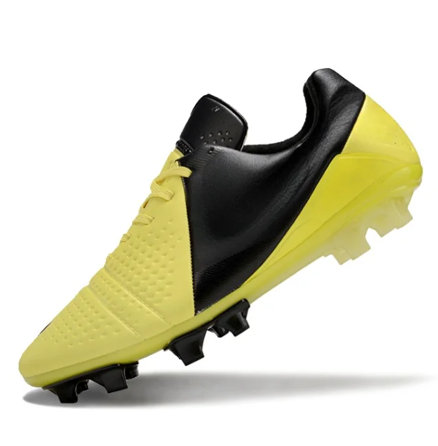 New Wear-resistant and Impact-resistant Long Spikes for Outdoor Professional Training Grass Football Shoes