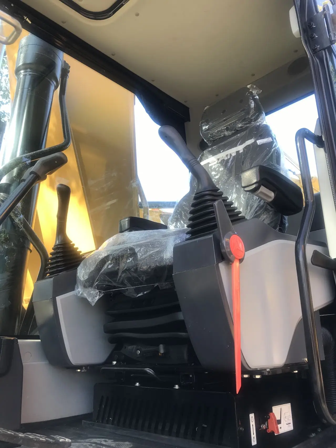 hot sell major construction used second hand machinery excavator Sanyy-365 with high engine power and low price