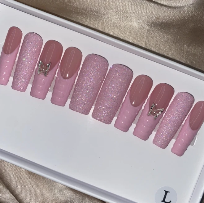 *Exclusive Elegant Designs Private Label Short Matte Handmade Press On Nails Fake Full Cover Rhinestone Artificial Fingernails