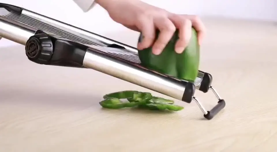 Кухонная овощерезка
