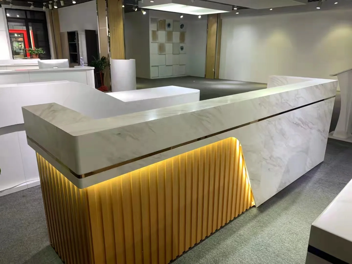 Новое поступление искусственный камень белого цвета роскошный дизайн индивидуальная стойка регистрации