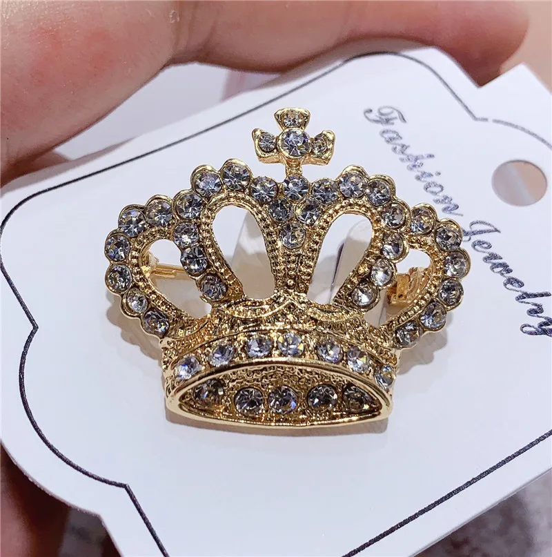 Gold Plated Suits Shirt Luxury Crystal Pearl Crown Brooch Pin Rhinestone Crown Brooch for Clothes Accessories