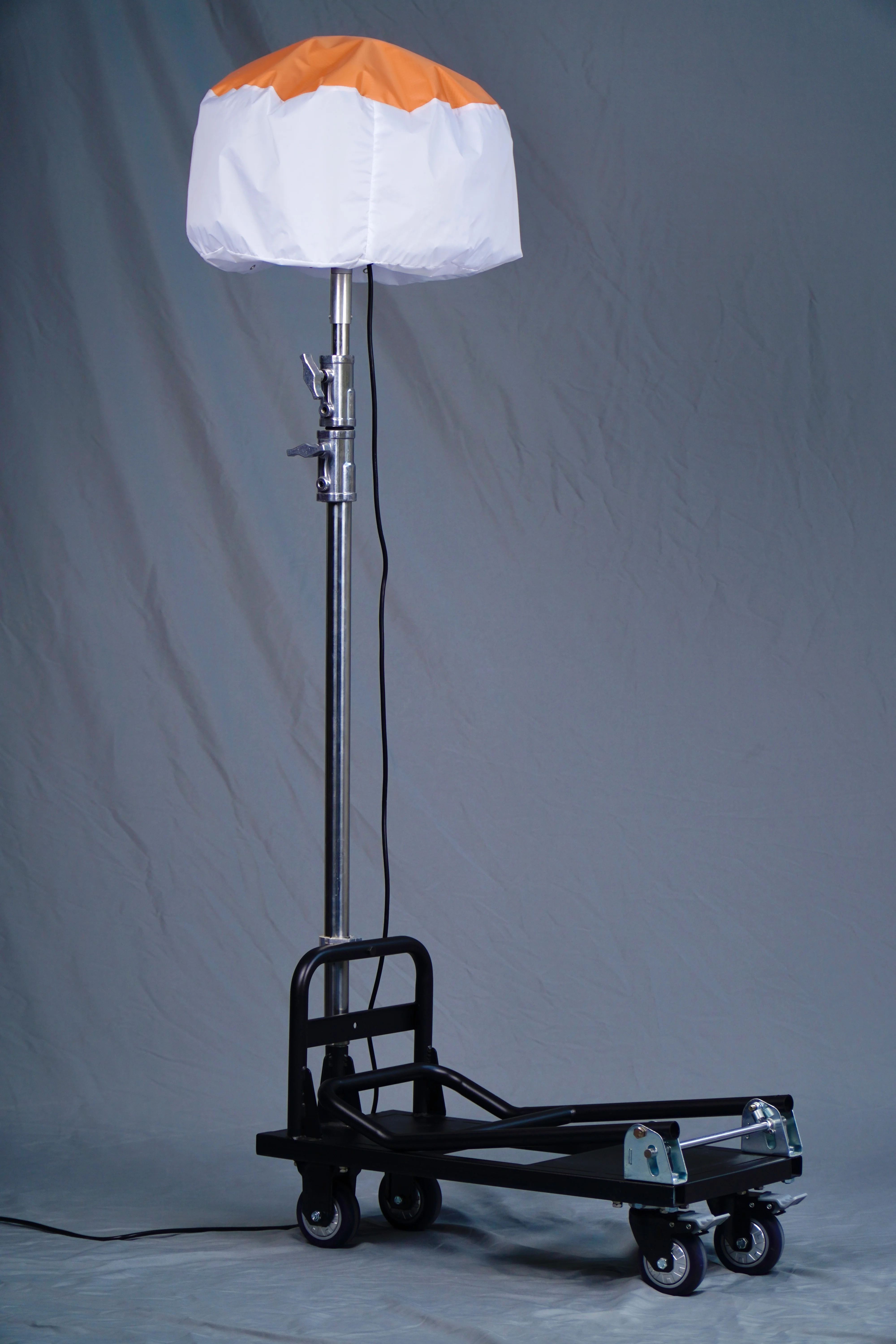 Tiny Trolley Inflatable Lighting Tower 320W Balloon Light for Construction
