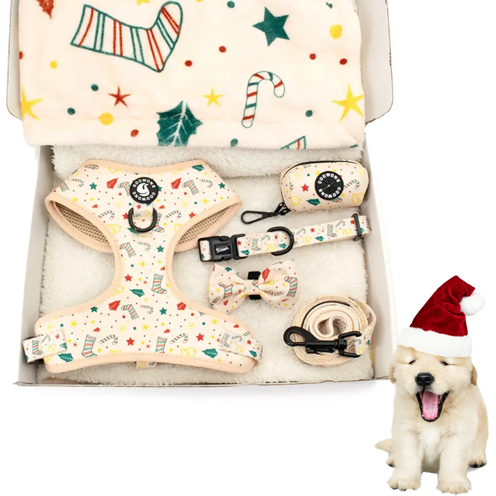 Harness Dog Leash and Collar Christmas Dog Harness Set Match Print Blanket Pet Supplies and Dog Accessories