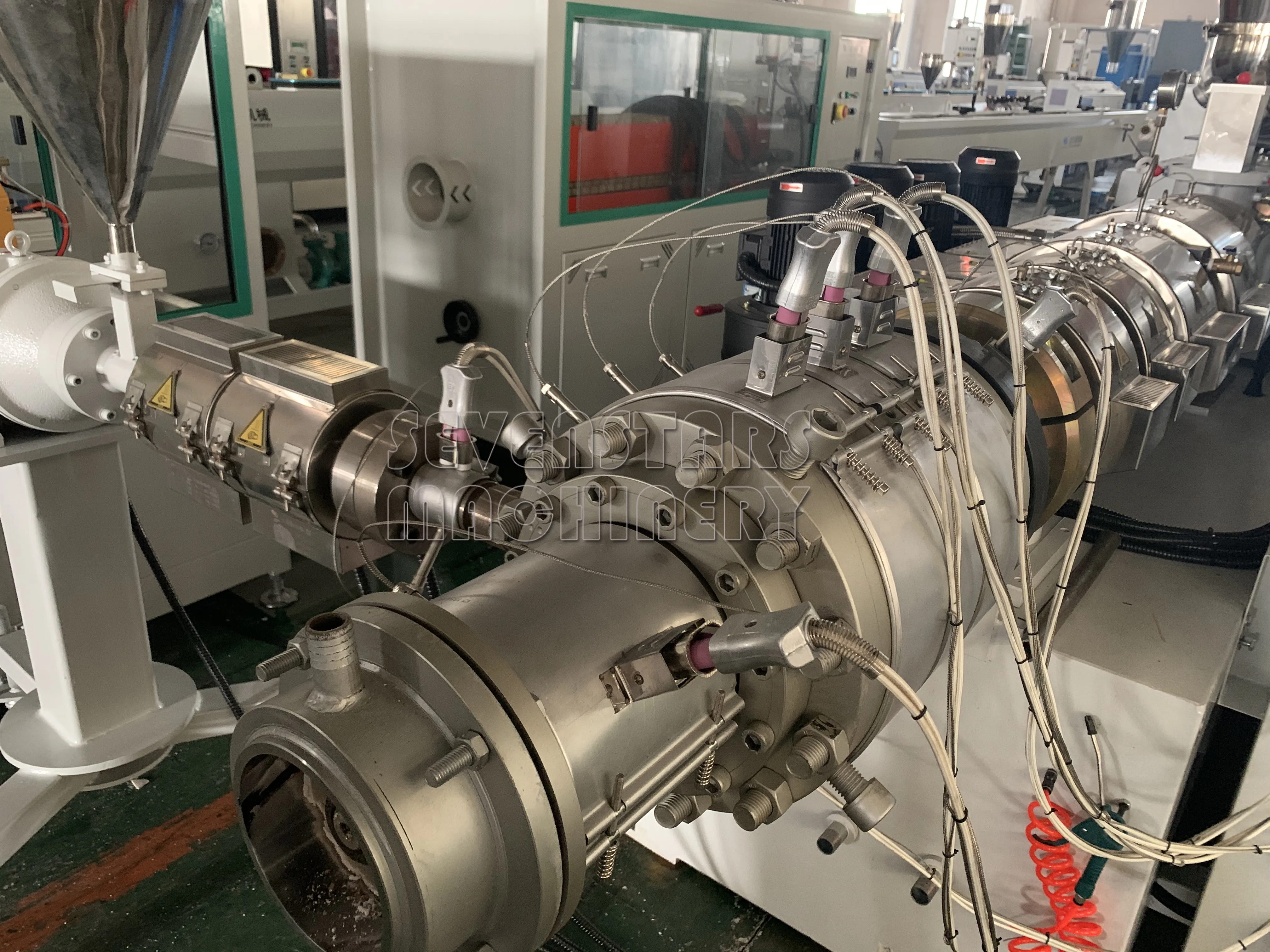16-110mm pvc electrical pipe making machine with automatic belling machine