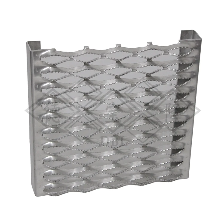 Anti Slip Gal Steel Diamond Stair Treads Plank for Sky Bridge Platform