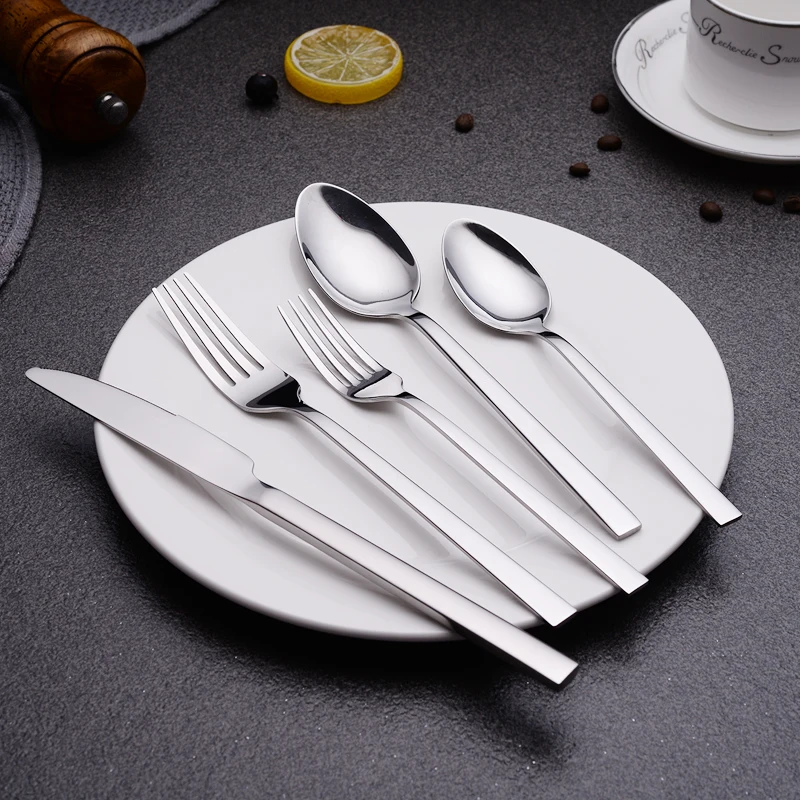  High Quality Luxury 24pcs 1810 Mirror Polished Stainless Steel Flatware