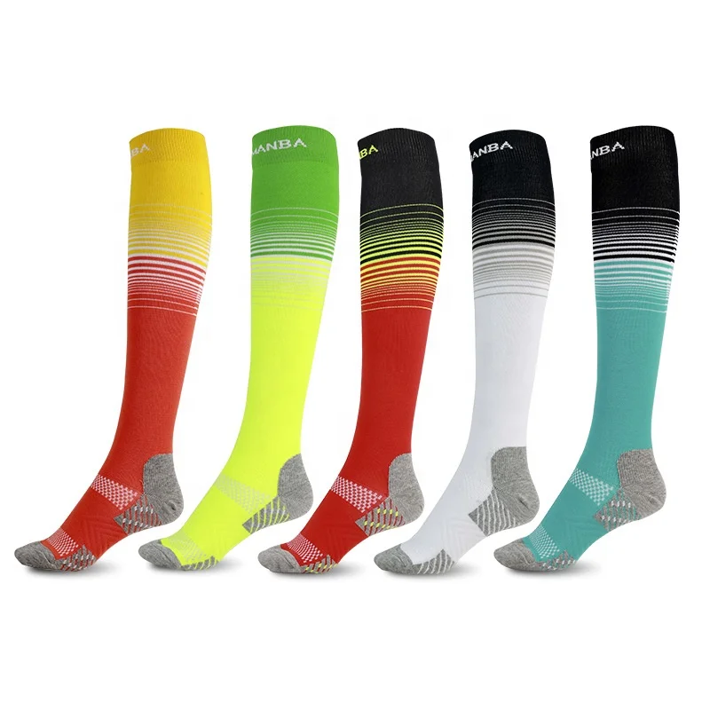 Wholesale Custom Size Knee Extra Long Padded Sports Football Socks Sports Wear Knitted Medical Socks Men Breathable Sports Socks