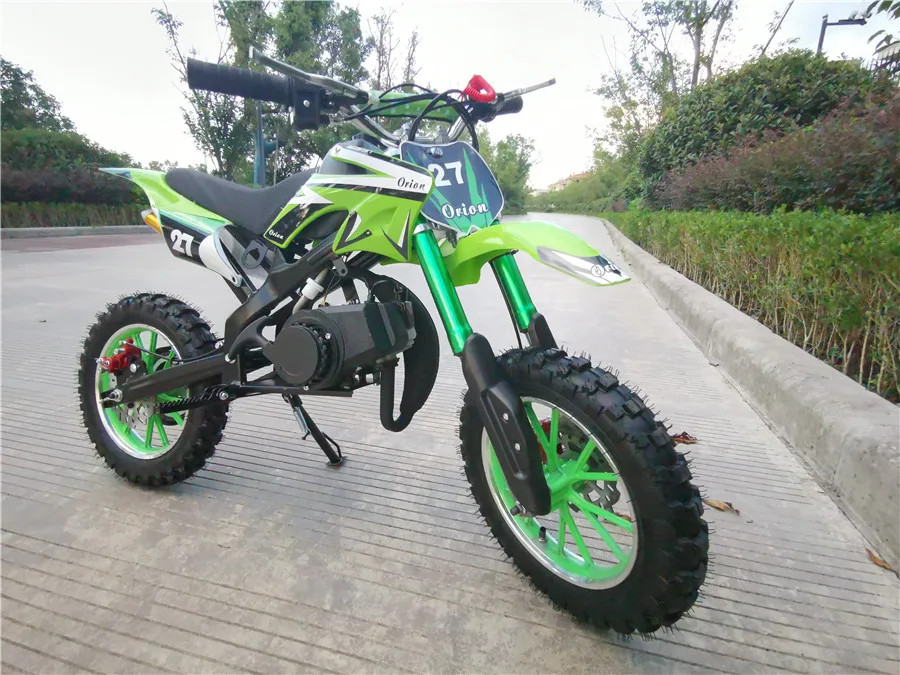 China Supplier MADEMOTO 60CC 4-WHEEL ATV 2 stroke Quad bike Pitbike China Small mini Snowmobiles for sale