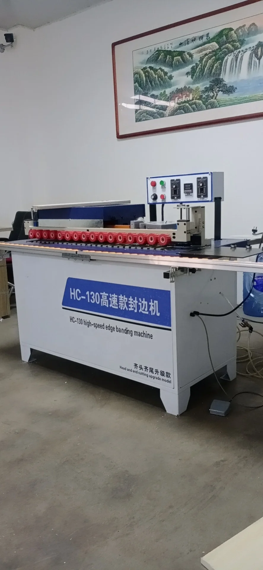 HC-130 high speed woodworking edge banding machine automatic sealing trimming polishing and end-cutting with high efficiency