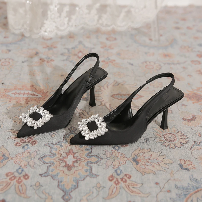 Point Toe korean brand plus size   high heels shoes for women Oxford Outsole Pumps woman shoes with low heel