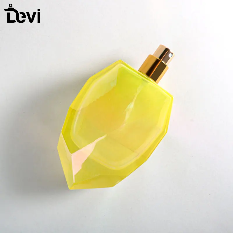 With Wholesale Inventory 100ml Luxury Diamond Glass Perfume Bottle Empty Refillable Spray Bottles