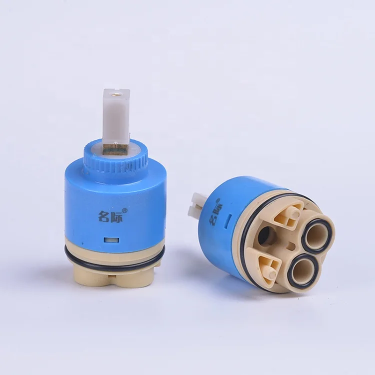 Оптовая продажа с завода латунный рычаг 40 мм дисковый смеситель керамический картридж распределителем