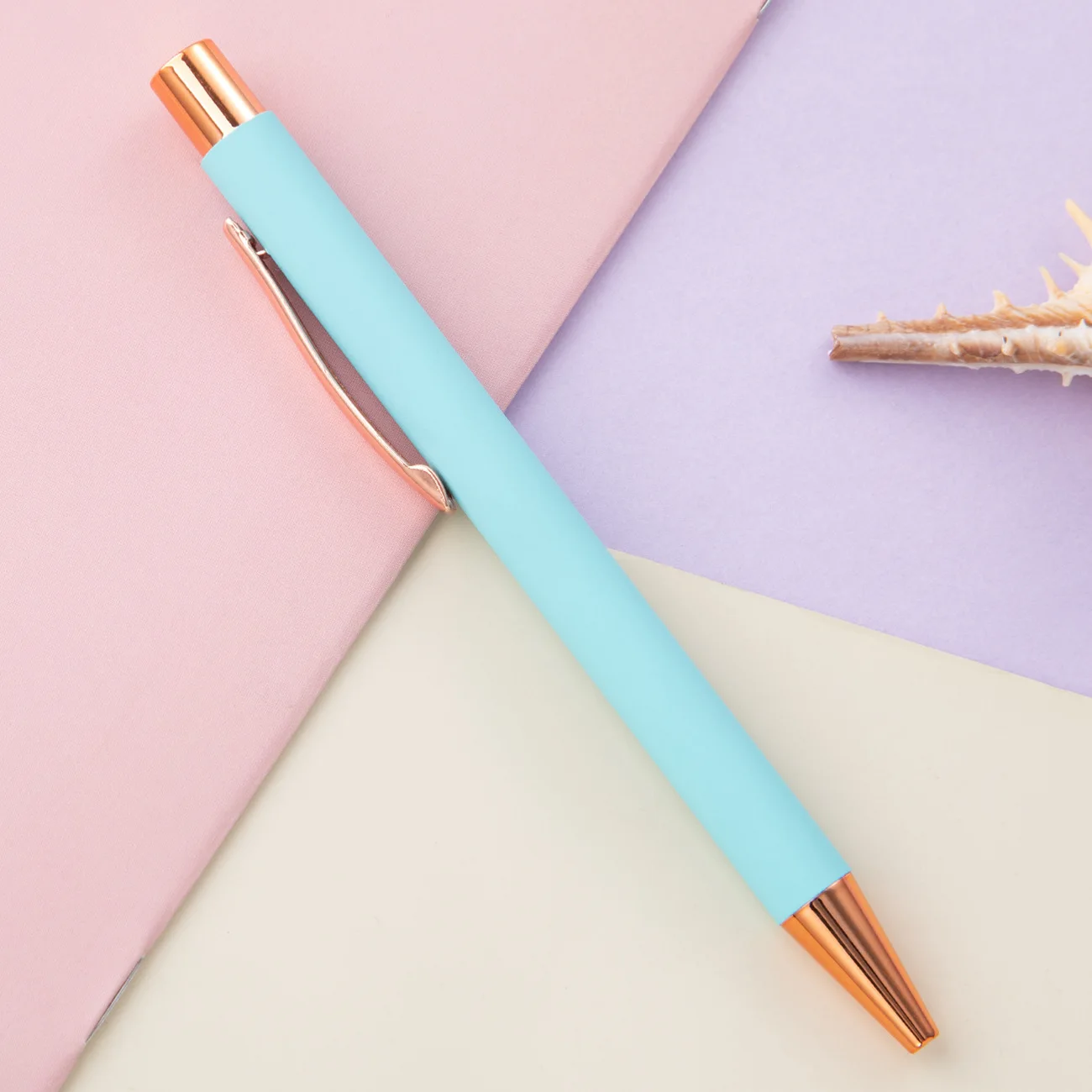 US hot sale Macaron retractable ballpoint pen hotel office student promotional gift pen logo rubber coated metal pens