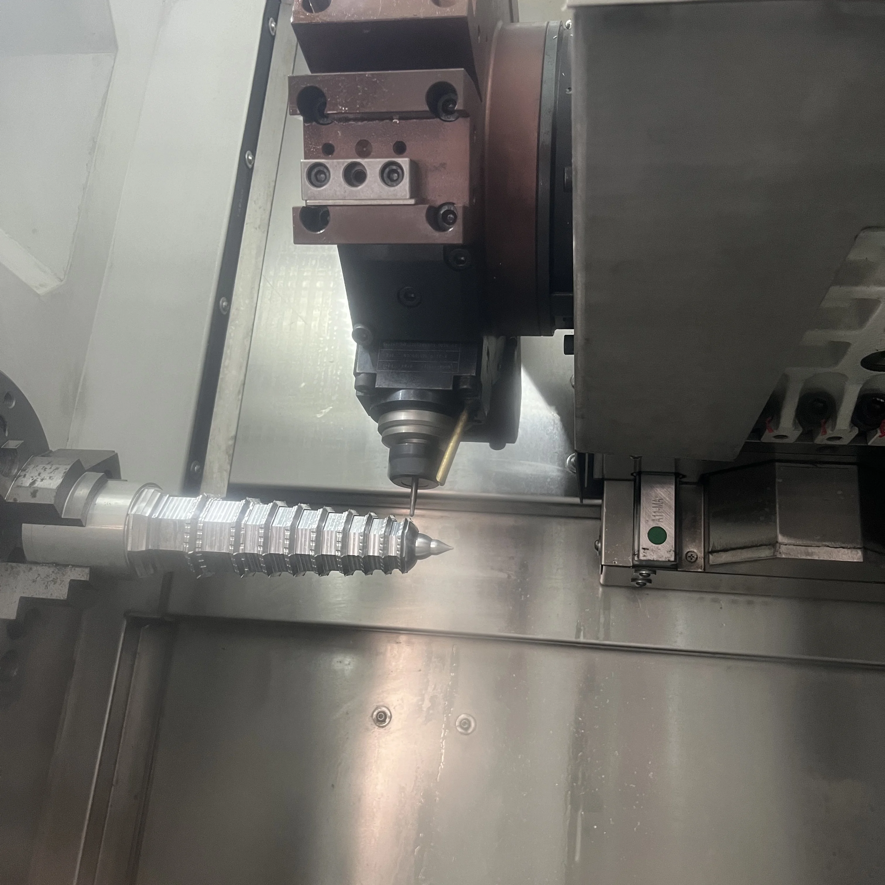 CNC slant bed lathe heavy duty processing various special-shaped workpiece cutting diameter 360 CNC inclined rail lathe