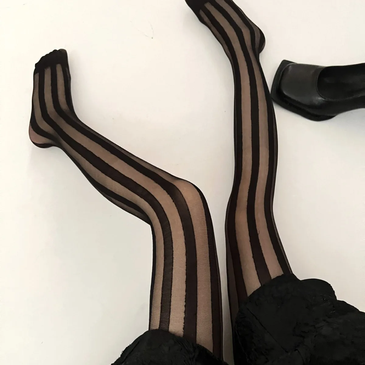 Black Vertical Stripes Patterned Stretchy Women Sexy Tights Pantyhose