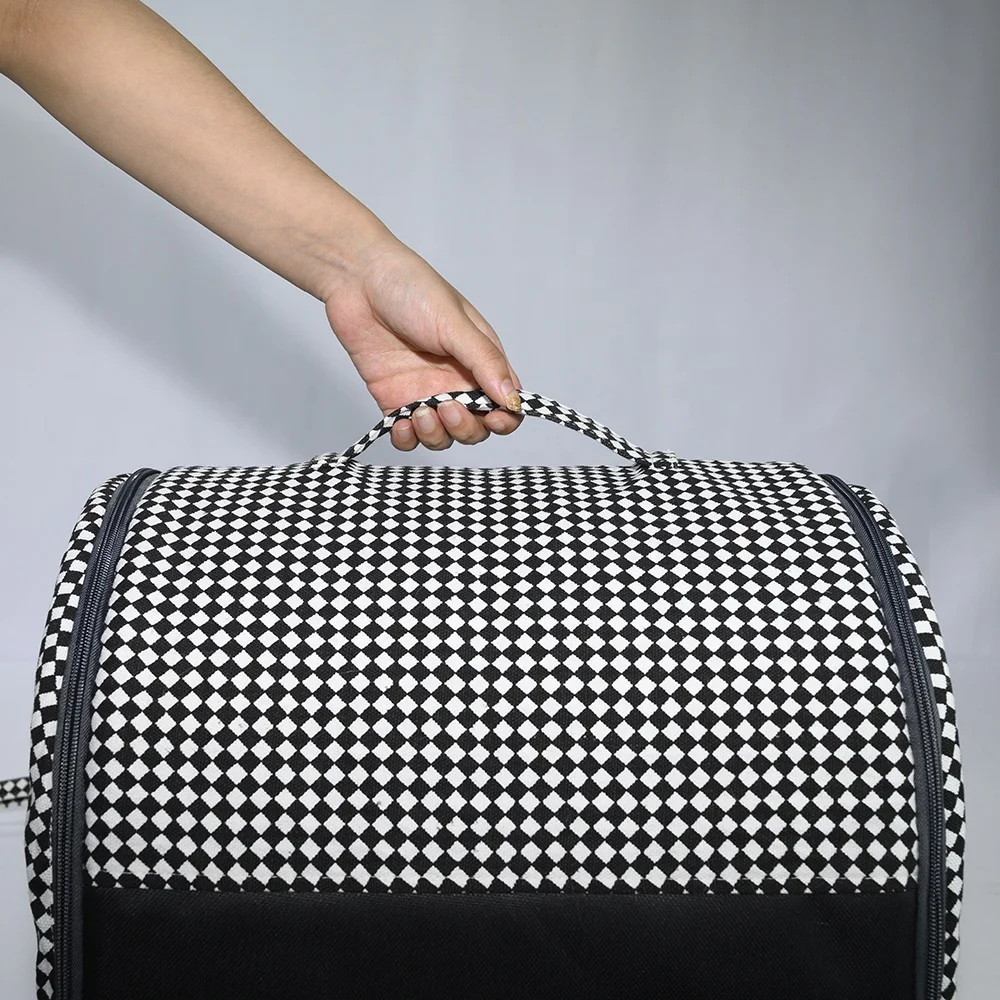 Customize Black And White Cozy Sleep Soft Cheap House Portable Foldable Dog Cat House Pet Beds