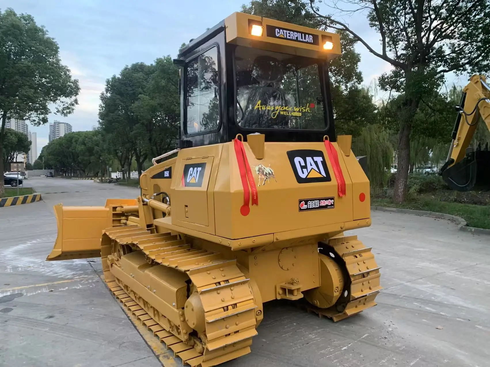 Used Good Machine Widely use Good condition equipments for sale all original Used Second Hand Caterpillar D5K Bulldozer for Sale
