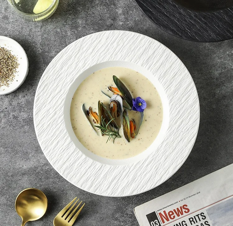 Solid Color Hotel Creative Light Luxury Tableware Pasta Salad Cold Vegetable Soup Deep Straw Pottery Ceramic Porcelain Hat Plate