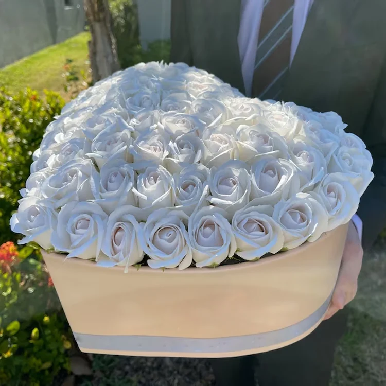 Конкурентоспособная цена от производителя недорогая оптовая на День святого Валентина сохраненная Роза Подарочная коробка с одним цветком сердце