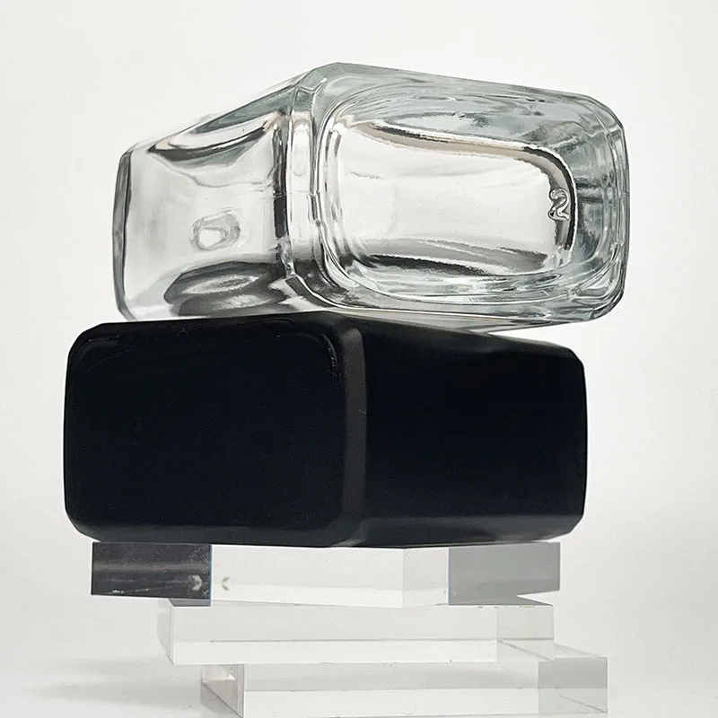 Wholesale 80ml 100ml 150ml 200ml Empty Luxury Square Refillable Pocket Private Label Glass Perfume Bottle For Alcohol